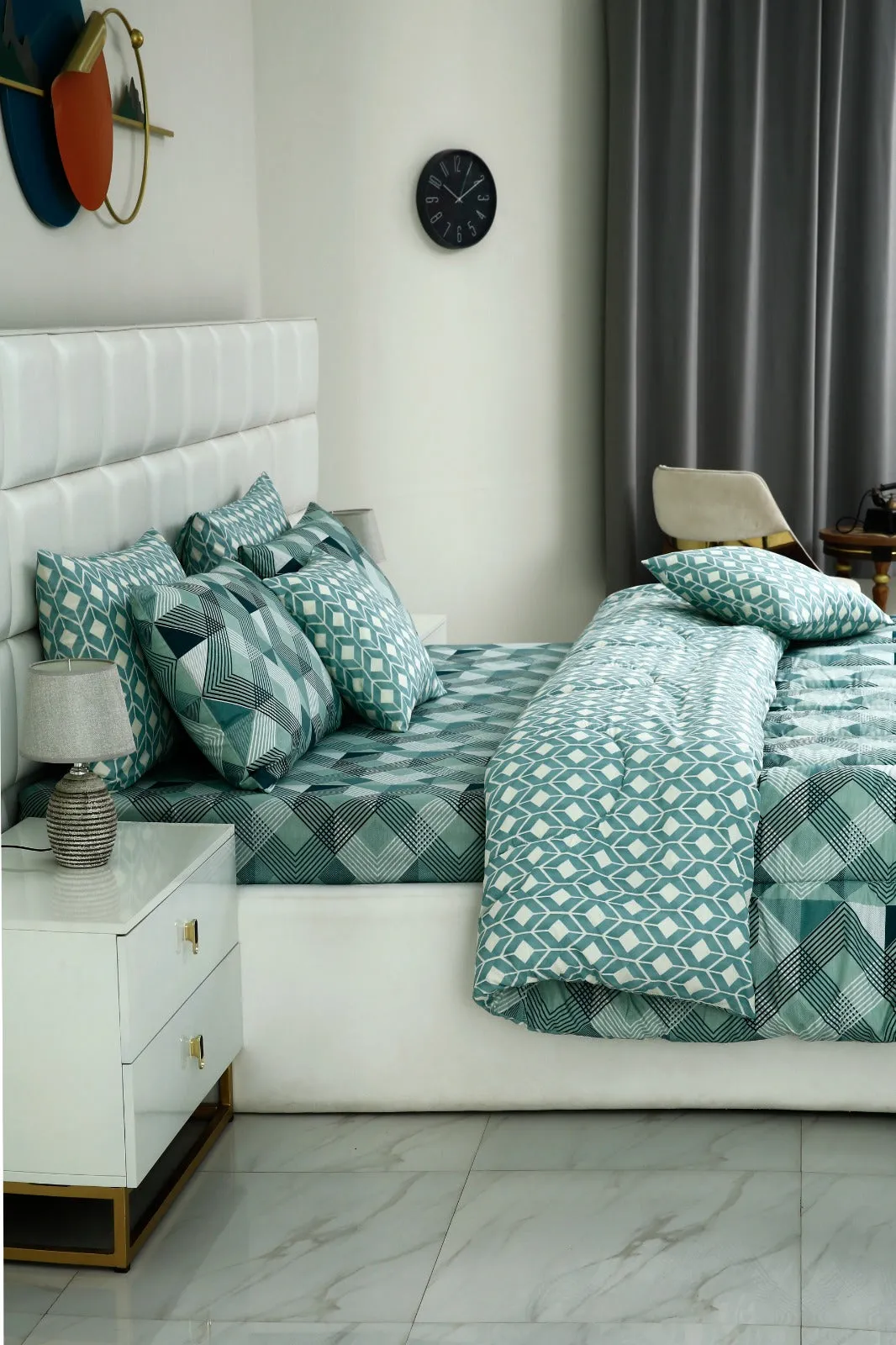 8 PCs Winter Comforter Set-Mint Geometric