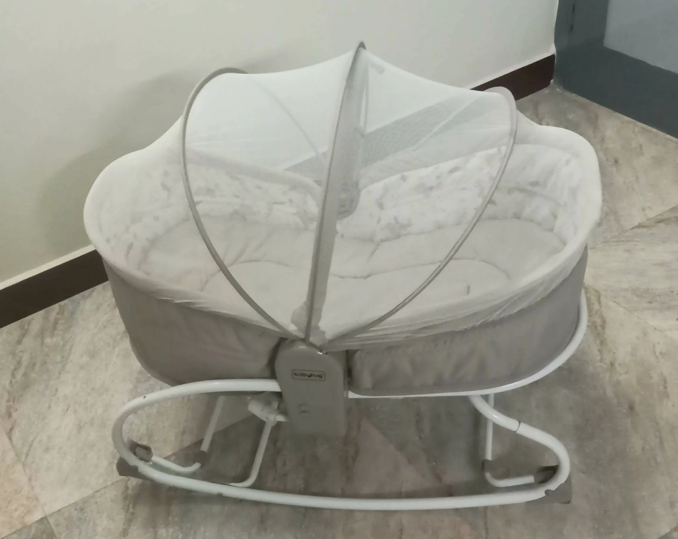 BABYHUG  Opal 3 In 1 Rocker-Sleeper-Bouncer