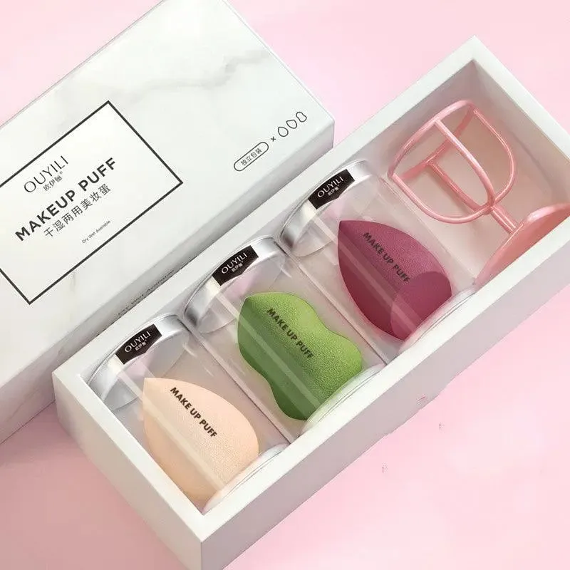 Beauty Blender Pack Of Three With Stand