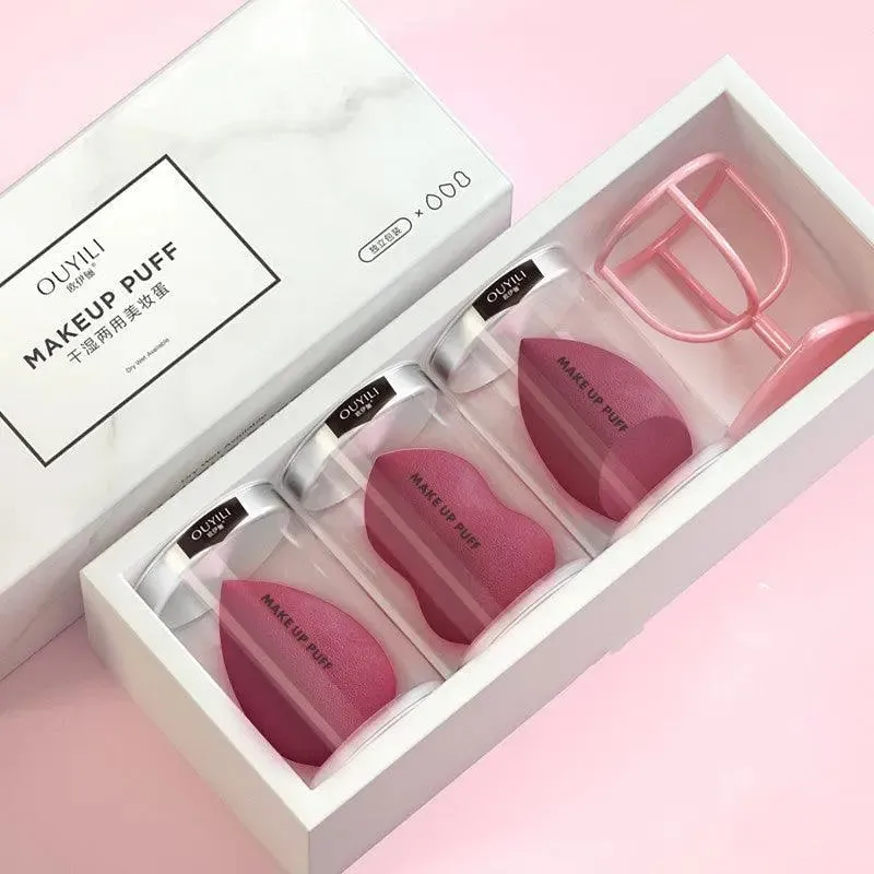 Beauty Blender Pack Of Three With Stand