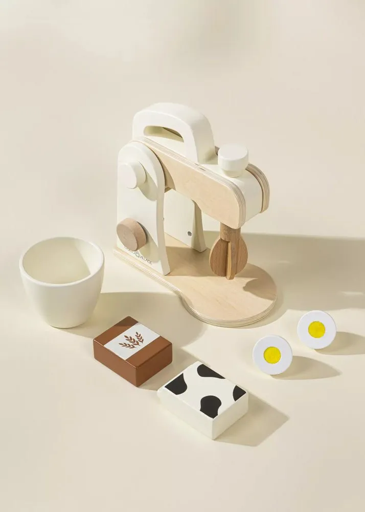 Coco Village Wooden Blender and Accessories