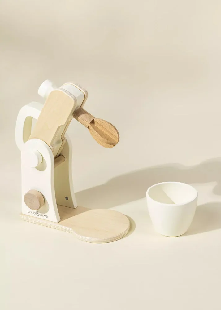 Coco Village Wooden Blender and Accessories