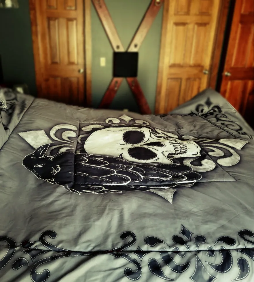 Crow & Skull Comforter