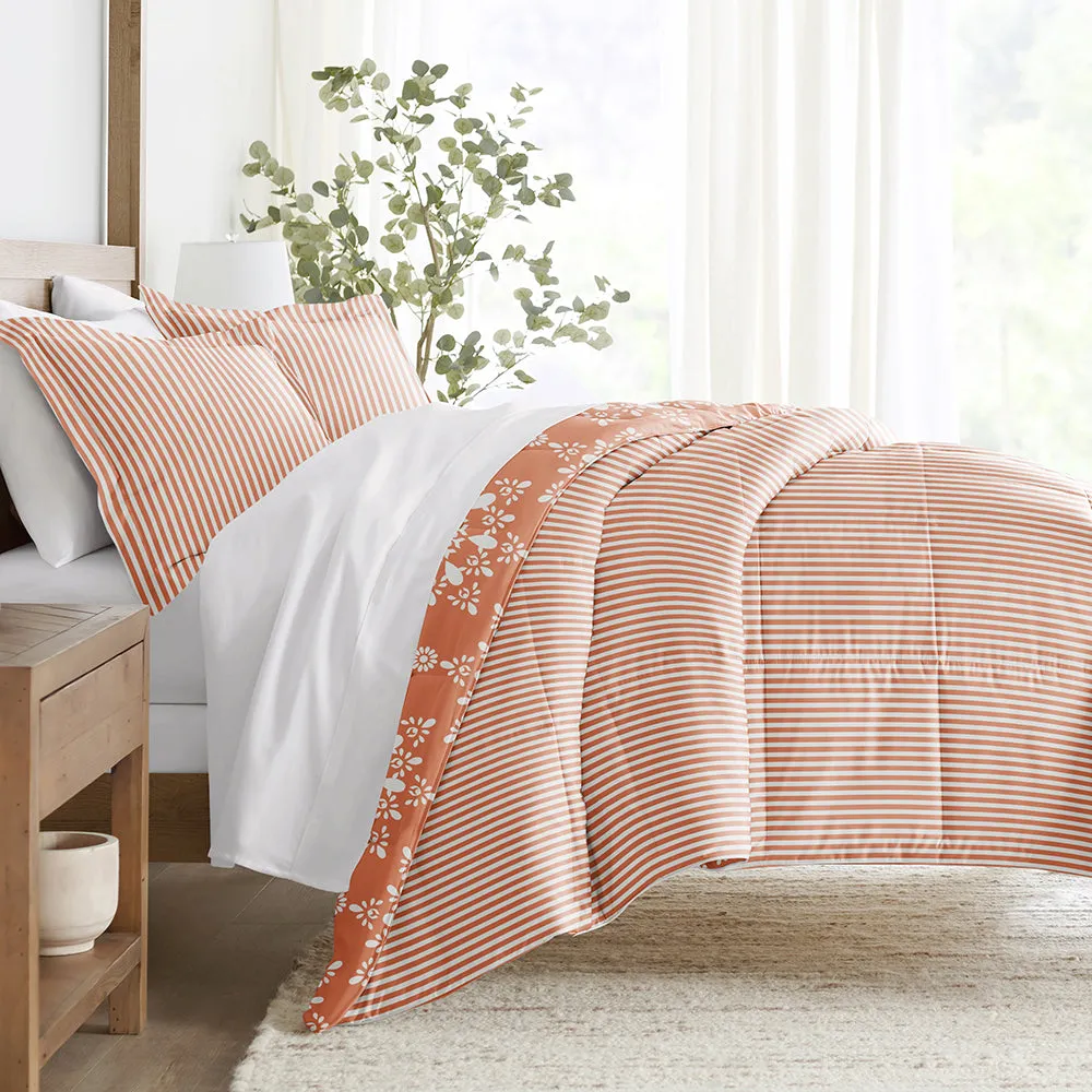 Daisy Medallion Reversible Down-Alternative Comforter Set