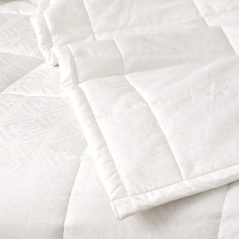 Ddecor Home Mosaic White 500 Thread Count Jacquard Cotton Comforter Set