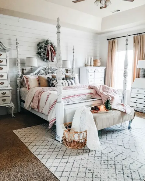 Farmhouse Stripe Reversible Comforter Set