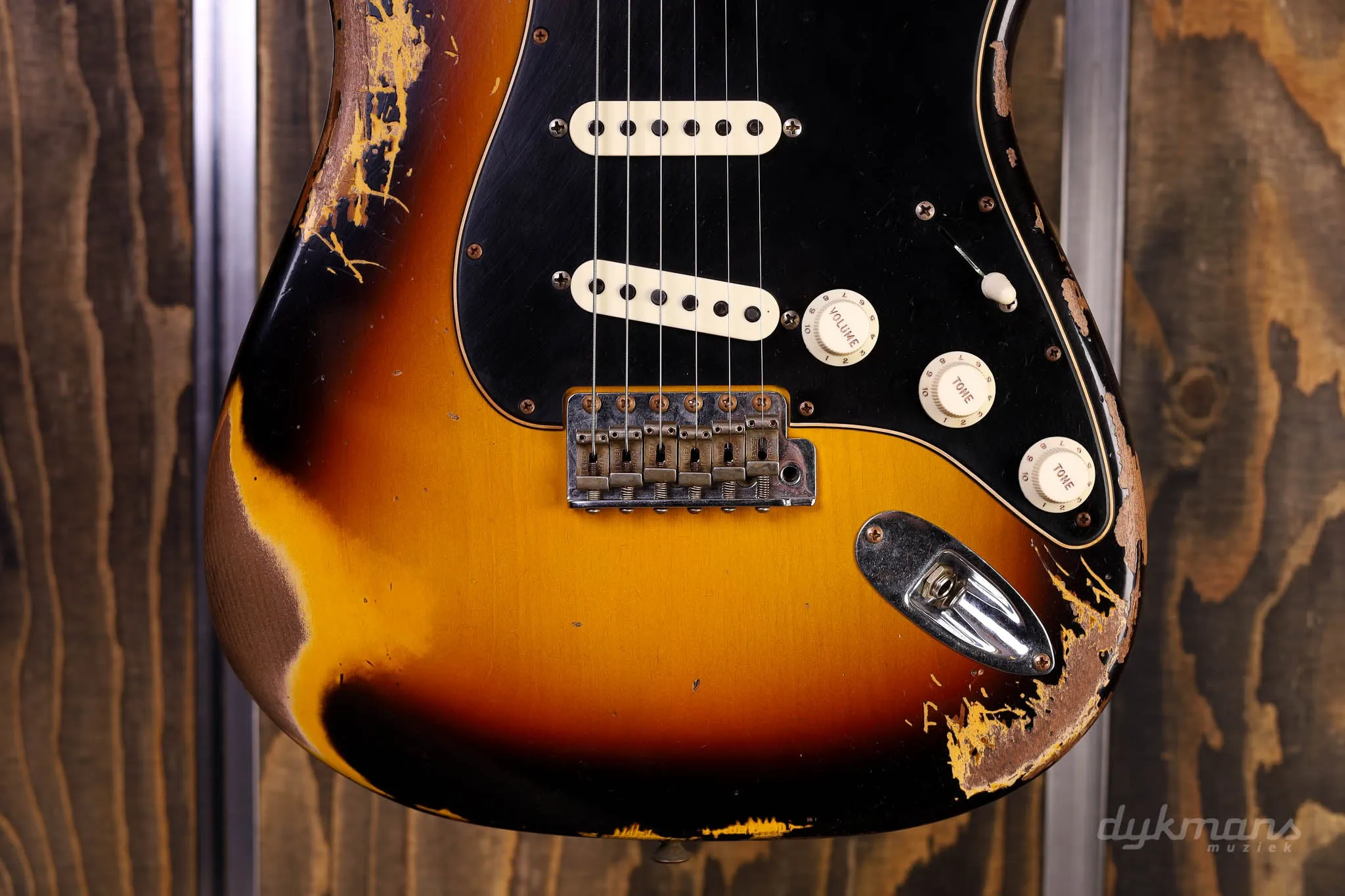 Fender custom Shop Limited Edition DUAL-MAG II Stratocaster heavy relic super faded aged 3-color sunburst