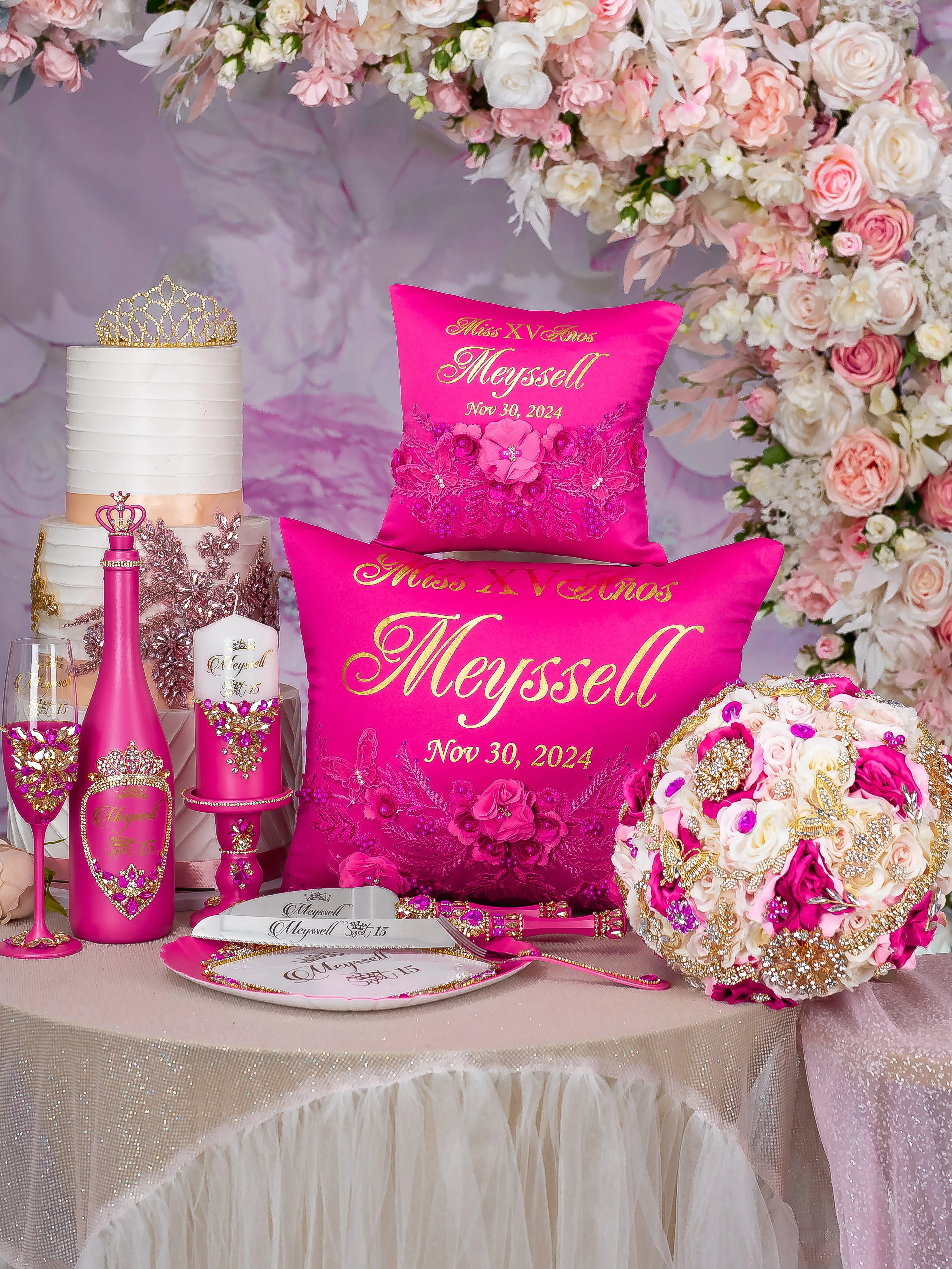 Fuchsia Quinceanera Bottle with 1 Glass