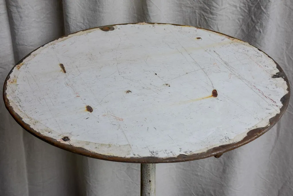 Napoleon III garden table with fan base