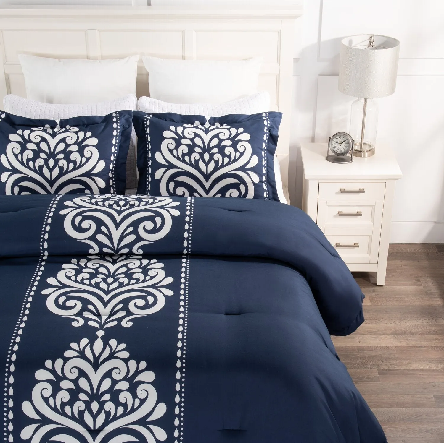 Navy Damask 3-Piece Full/Queen Comforter Set