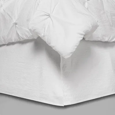 Open Box - Queen 8pc Montvale Pinch Pleat Comforter Set White - Threshold