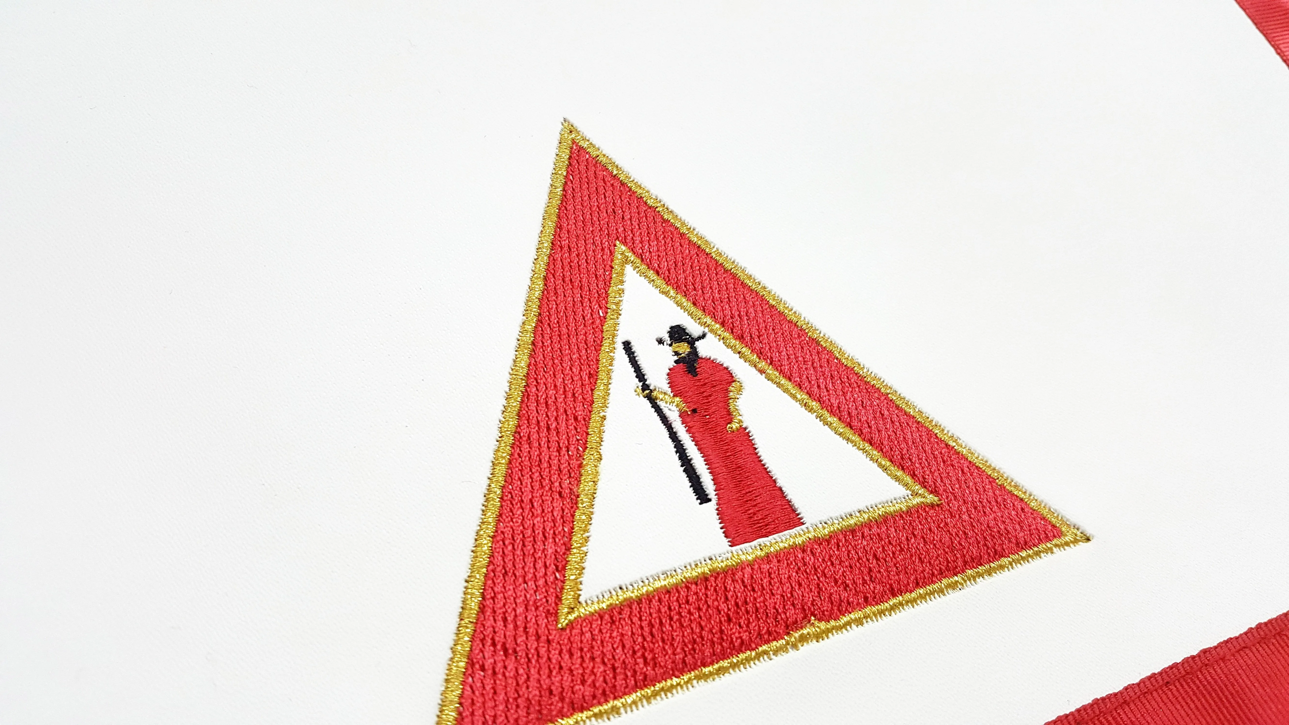 Principal Sojourner Royal Arch Chapter Officer Apron - Red Machine Embroidery